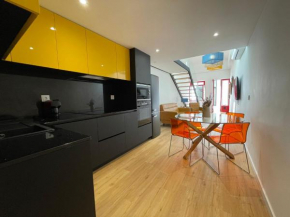 Viana Center House
